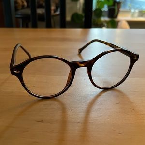 Non prescription fashion eye glasses